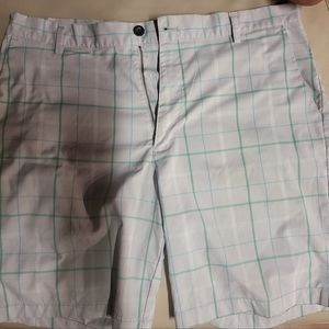 Chaps Mens Golf Shorts NWOT